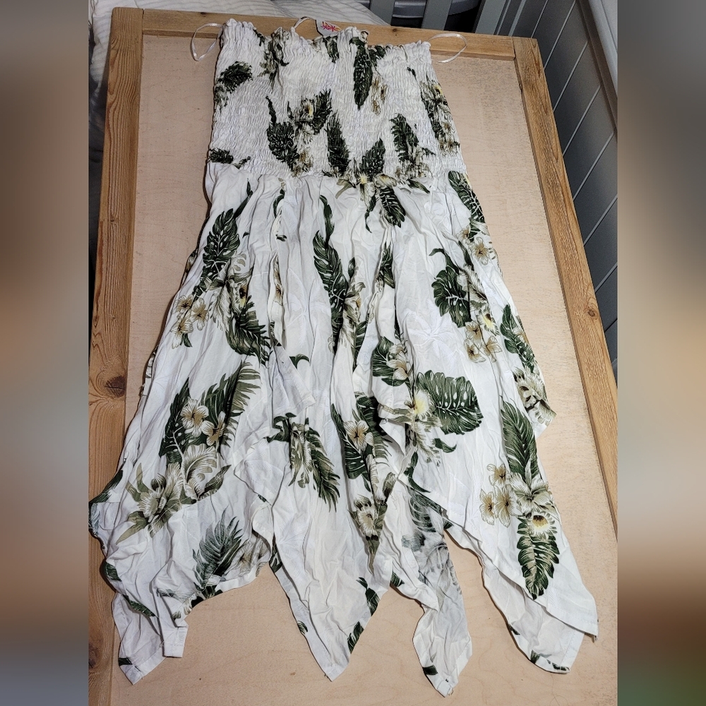Floral White and Green Hawaiian Dress